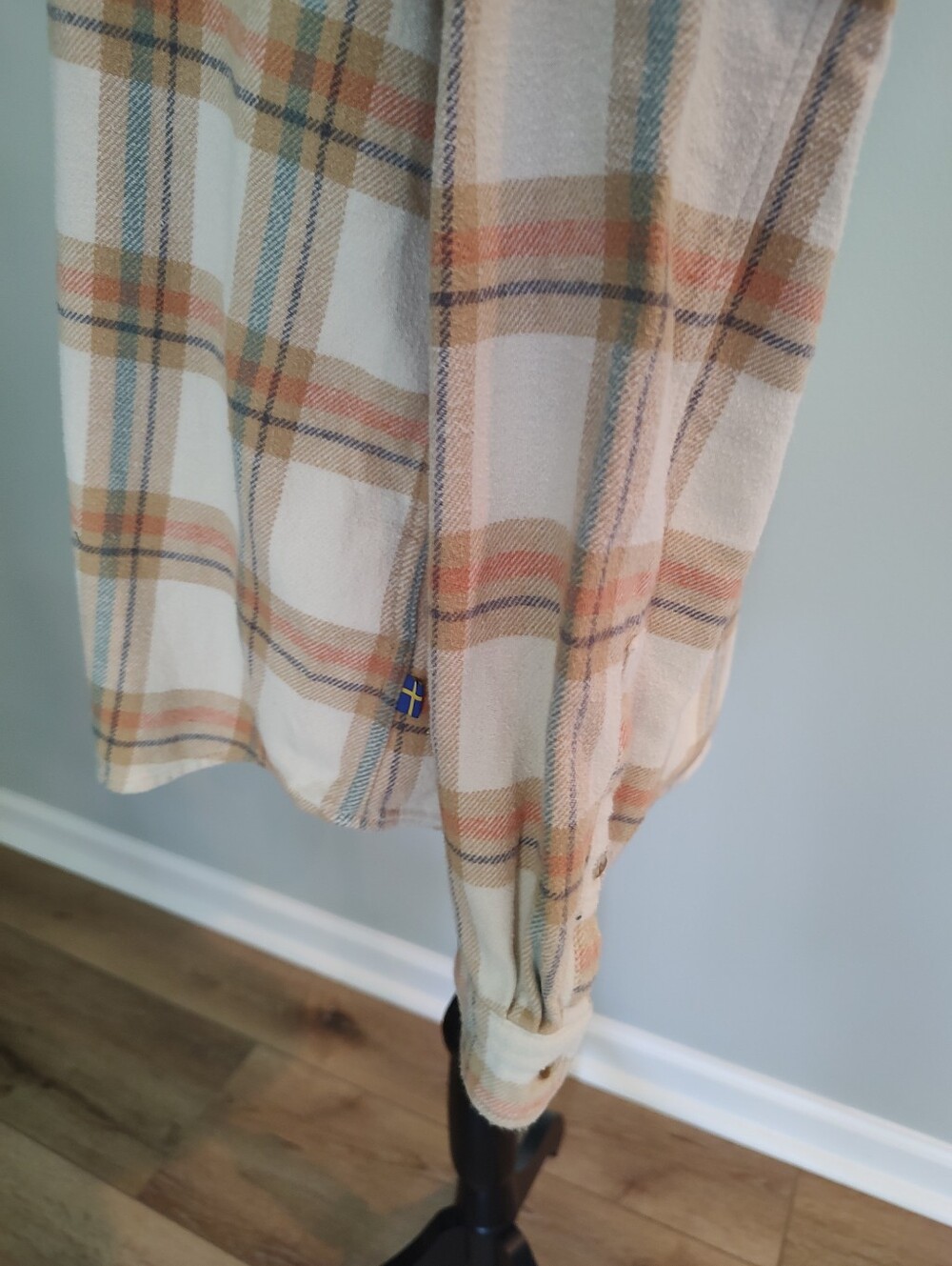 Fjallraven Ovik Heavy Flannel Relaxed Fit Shirt Women’s Gorpcore Cream Orange M - Picture 11 of 16